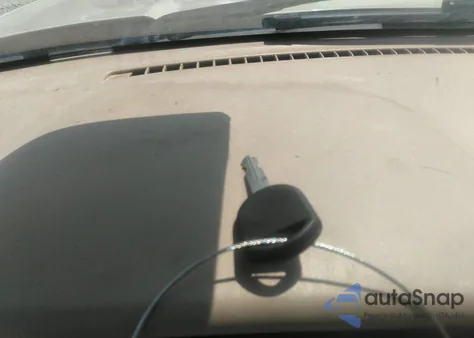 2005 Ford Escape Xlt z USA, uszkodzony, nr VIN 1FMYU93145KA20548